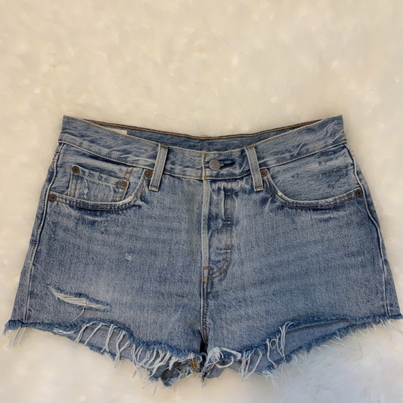 LEVI'S | 501 short - Picture 3 of 4